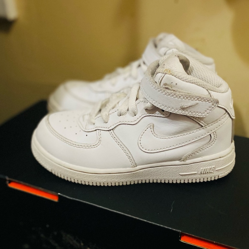 Toddler Nike High Top Mid Sneakers